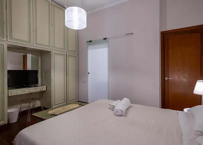 Konukevi & Breakfast D'annunzio Ravenna